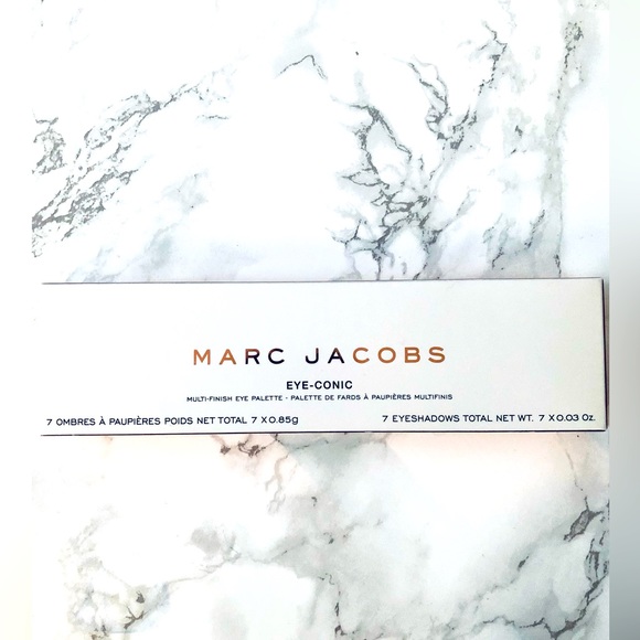 Marc Jacobs Eyeconic Eyeshadow Palette - Picture 1 of 2